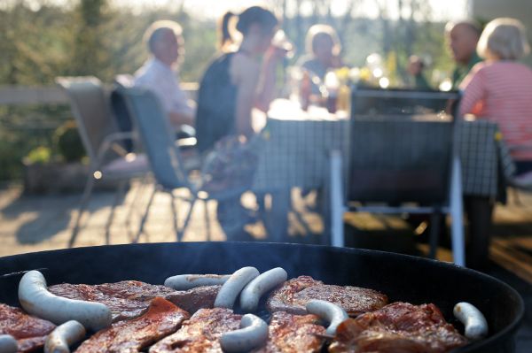 Der Umwelt zuliebe: Als Teilzeitelektriker profitiert der Kia Niro Plug-in-Hybrid von der staatlichen Förderung. © Jutta Bernhard / mid / trd