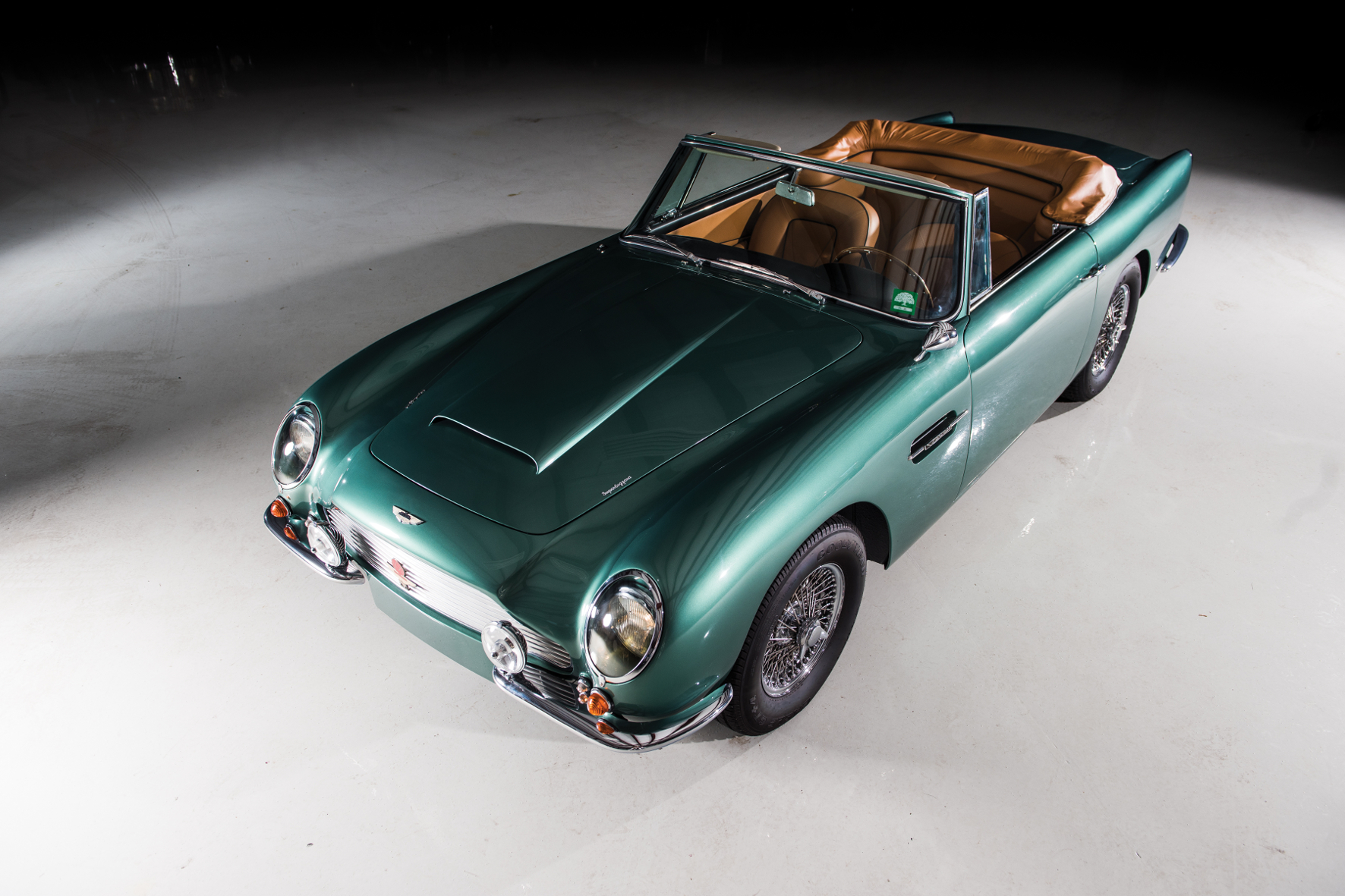Aus der Gentleman's Collection von Orin Smith stammt dieser 1966er Aston Martin 