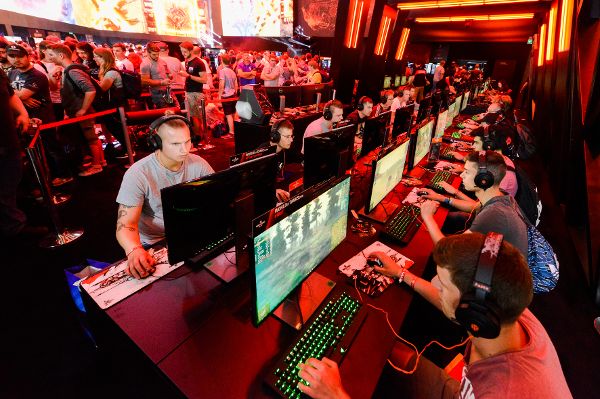 KölnMessefreetoplay