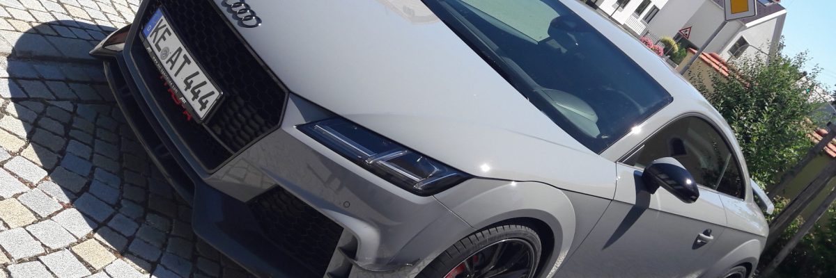 Irgendwie schräg: Als wäre der Audi TT RS nicht schon Dampfhammer genug, sattelt Abt mit dem Ausbau zum RS-R nochmal ordentlich einen drauf. © Bianca Burger / mid / TRD Auto