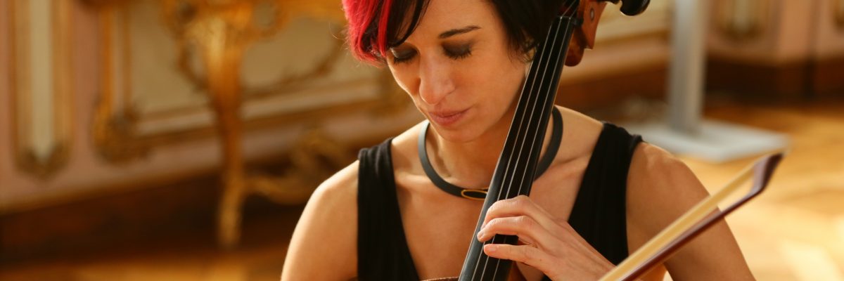 Ruth Maria Rossel ihr Cello