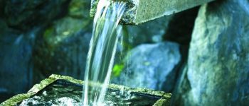 auberes Wasser ist ein hohes Gut, das es zu bewahren gilt. © Deutscher Naturheilbund/TRD Gesundheit