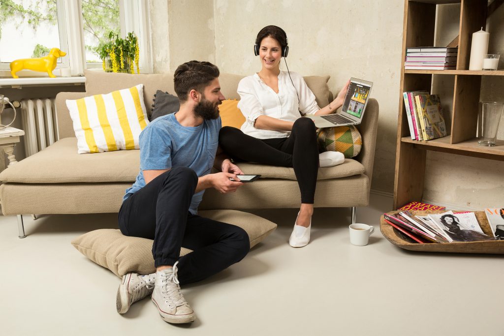 Prepaid-Karten für das Mobiltelefon mit Internetzugang bieten den Kunden keine Anonymität mehr ,Fotos JUKE © Dirk Eisermann / TRD digital und Technik