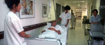 Im Krankenbett im Krankenhaus