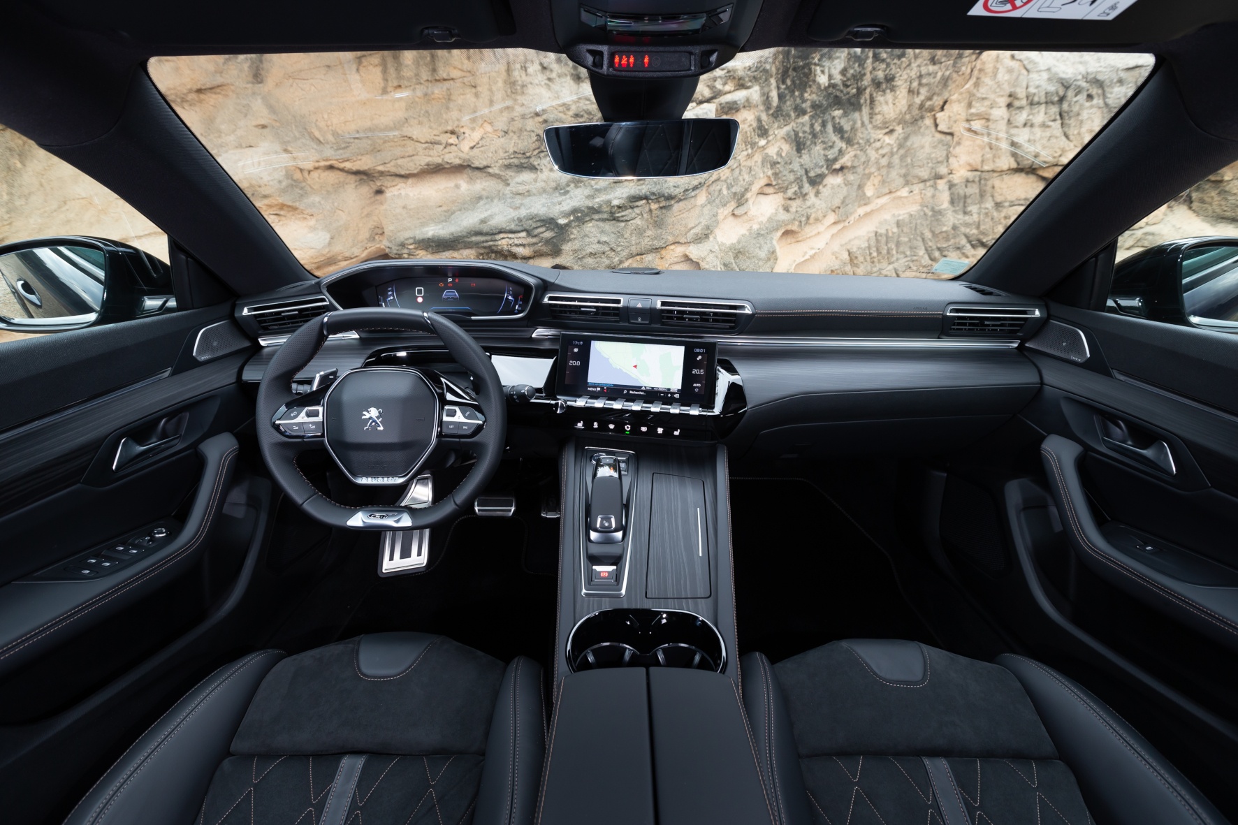 PeugeotKombi508Innen