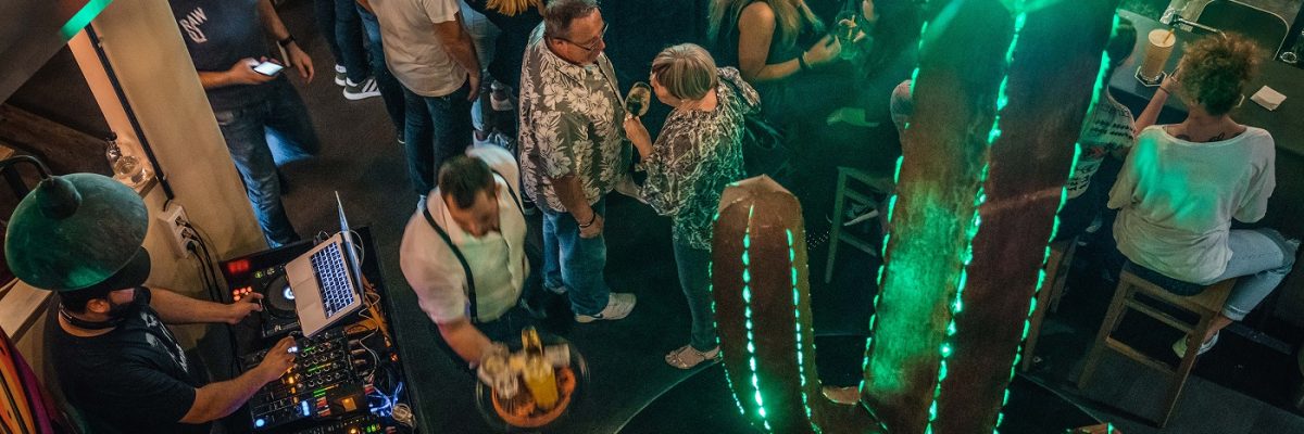 Sauer macht lustig: Gilt offensichtlich nicht bei der Cocktailwahl.